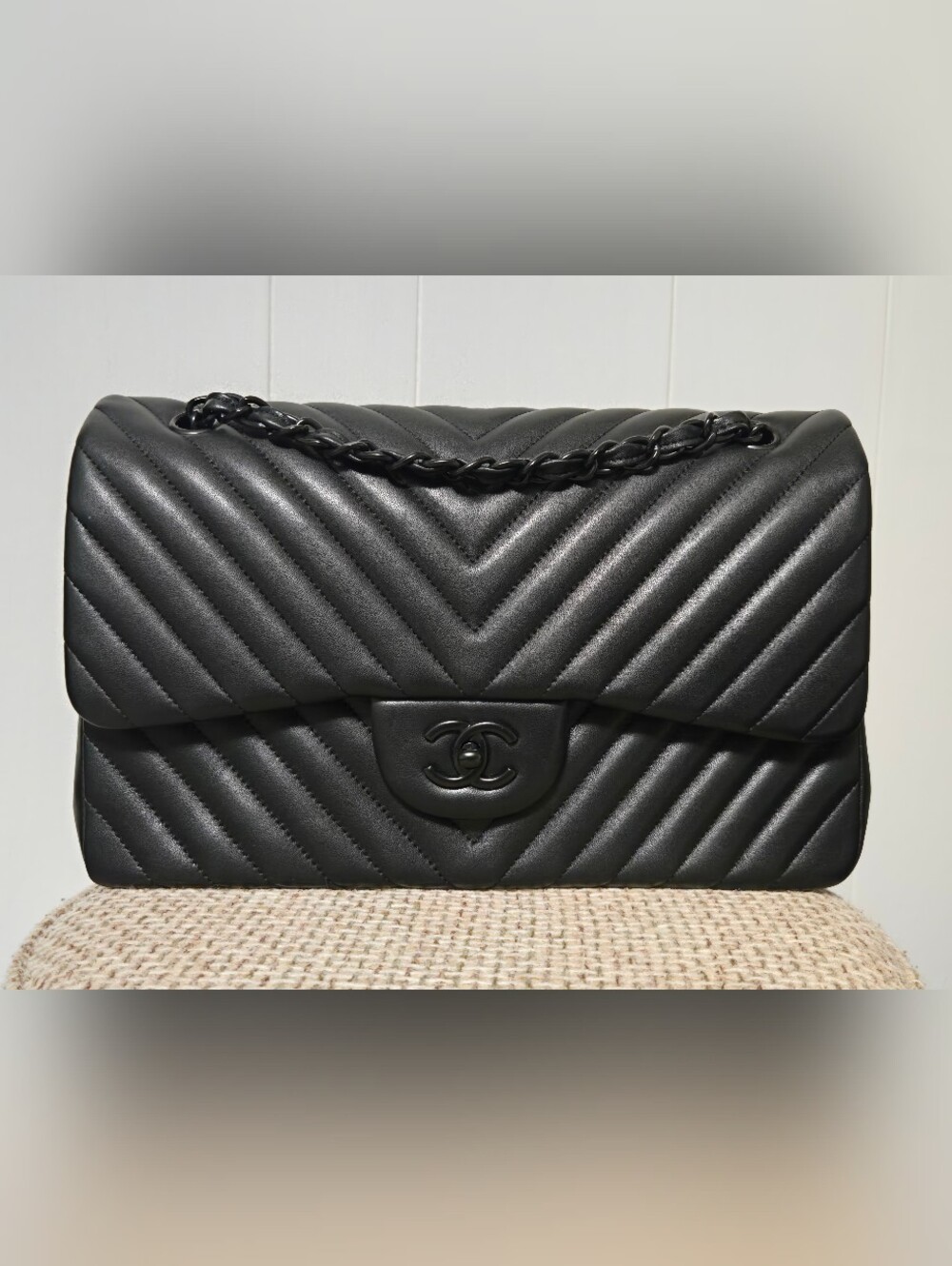 So Black Chevron Jumbo 30cm